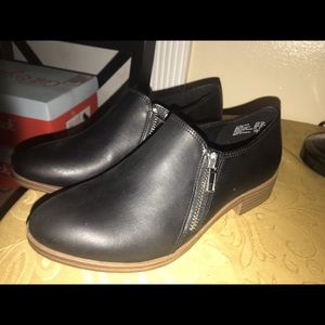 Women’s shoes
